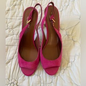 Cole Haan heals shoes 6 1/2